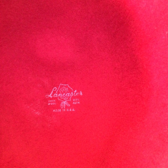 Vintage red Lancaster bow wool hat - Picture 3 of 4